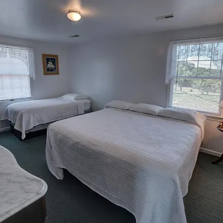 Outer Banks Motel - Village Accommodations Buxton Esterno foto