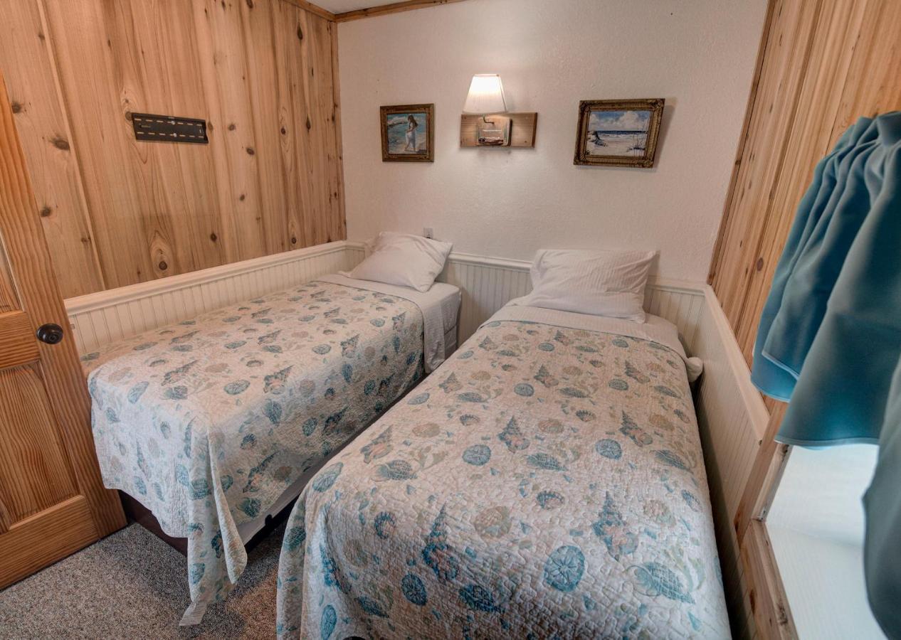 Outer Banks - Village Motel Buxton